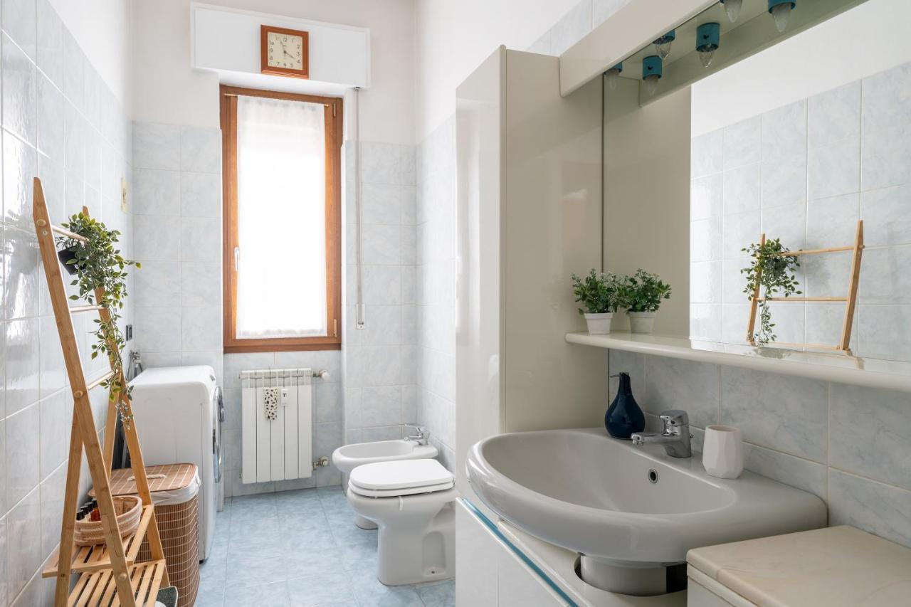 San Siro Big House Wifi Netflix Free Parking Apartment Милано Екстериор снимка
